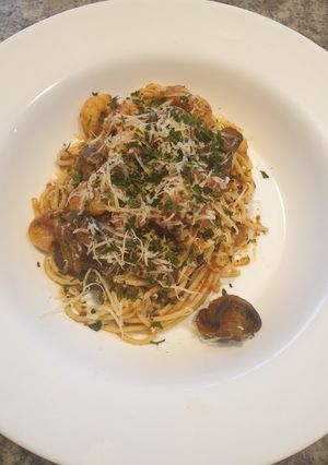 A picture of Shrimp and Tomato Spaghetti.