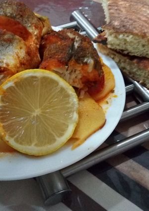 صورة لوصفة سمك الميرلون مع الخضار في الفرن