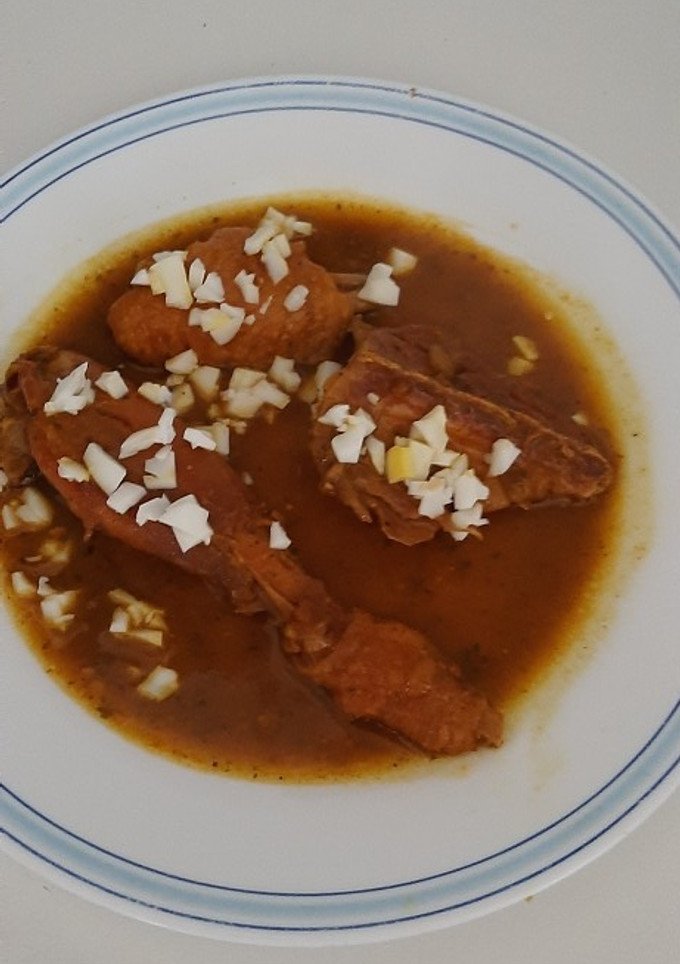Una foto de Gallina en pepitoria