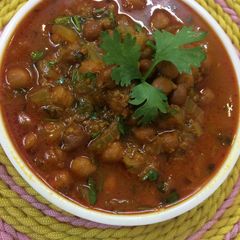 A picture of KALA CHANA Gravy (black chickpeas).