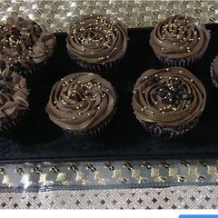 A picture of Mocha cupcake.