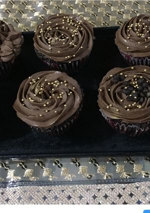 A picture of Mocha cupcake.