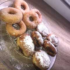 Una foto de Bombas rellenas de Nutella y donut os dejo el enlace por si queréis ver paso a paso