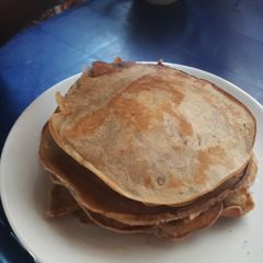 A picture of Sun kissed chocolate Pancakes. 😇😂😘.
