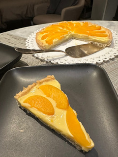 A picture of Peach Tart.