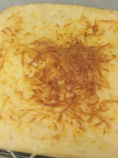 Una foto de Lasaña con cebolla caramelizada