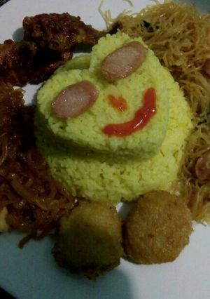 Foto resep Nasi kuning magic com