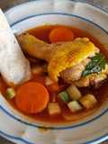 CALDO DE POLLO ROJO 🍗