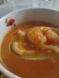 Mi sopa de fideos y langostinos (prawn and noodle soup)