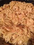 Spaghetti con crema chipotle y camarones