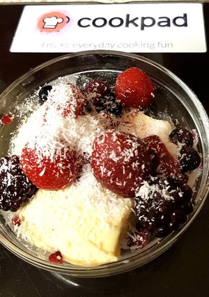A picture of My Dairy Icecream, Berry Fruit and coconut. 😀.