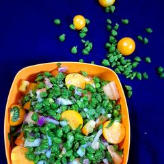 A picture of Fresh Green Chickpeas Salad.