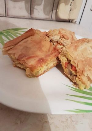 Φωτογραφία της συνταγής Κοτόπιτα με μανιτάρια πιπεριές και καρότο