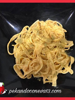 Una foto de Fettuccine con salsa cremosa de pimientos y queso