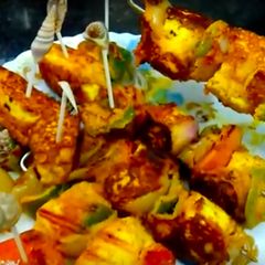A picture of Paneer Tikka without Barbeque.
