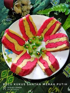 Foto resep Bolu Kukus Santan Merah Putih 🇮🇩