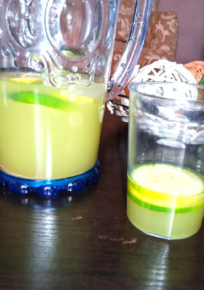 A picture of Cucumber and ginger drink.