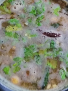 குருணை பருப்பு ரசம் (Kurunai paruppu rasam recipe in tamil) செய்முறை முக்கிய புகைப்படம்