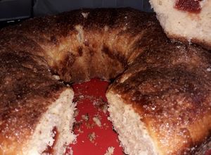 Una foto de Mi rosca de reyes con lo que hay en casa. 🍩