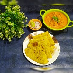A picture of Gatte Ki Sabji.