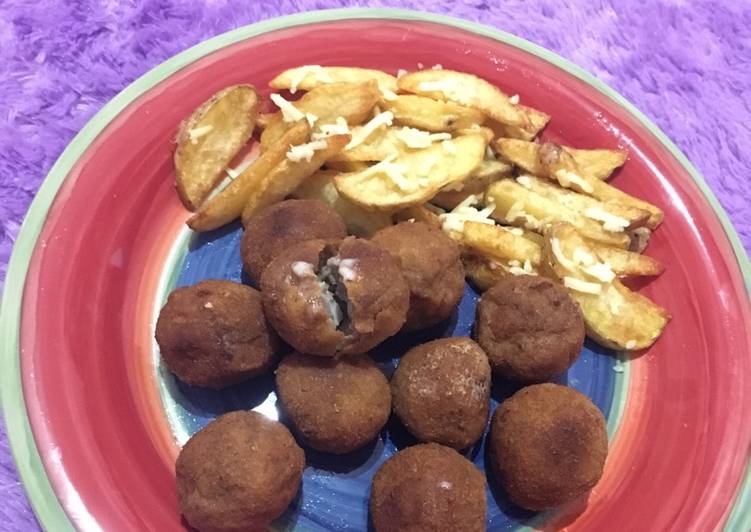 Fried meatball cheese