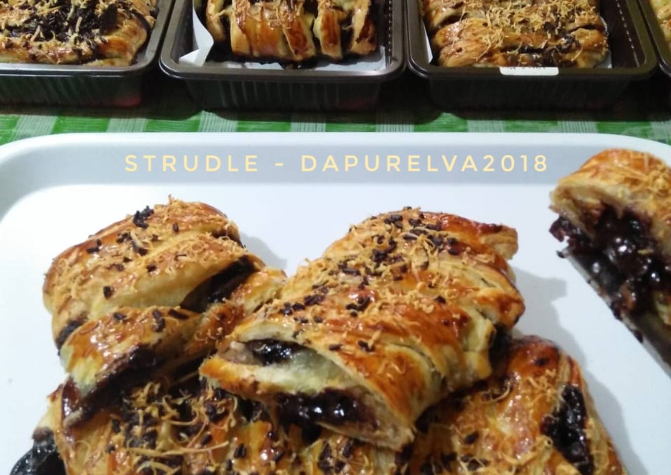 Choco Banana Cheese Strudel