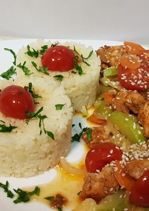 O poză a rețetei Pui piri piri cu legume la tigaie.