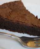 Deliciosa torta de chocolate ¡sin azúcar ni leche ni harinas!