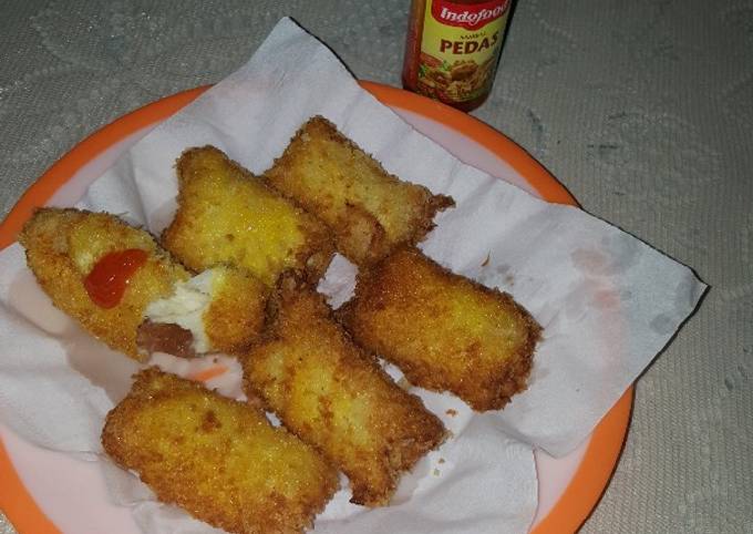 Resep Roti goreng isi sosis mayo oleh Yesaya Bastien Cookpad