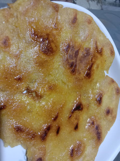 A picture of Makki Roti.
