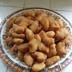 A picture of Mandazi.