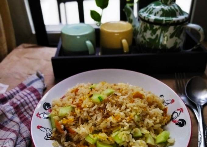 How to Make Tasty Nasi Goreng ikan Asin praktis sederhana