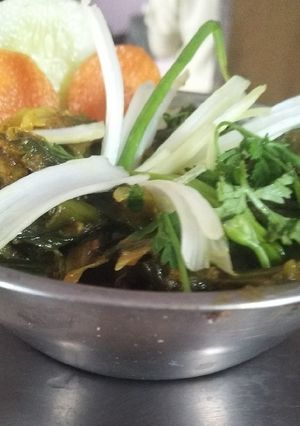 हरे प्याज़ की सब्जी (Hare Pyaz ki sabzi recipe in Hindi) रेसिपी मुख्य फोटो