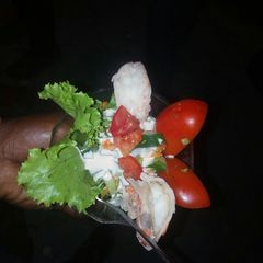 A picture of Prawns cocktail.