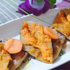 A picture of Carrot Stuffed Paratha.