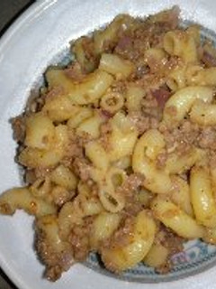 A picture of Special Keema macaroni.