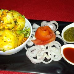A picture of Stuffed suji balls.