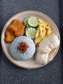 Foto resep Nasi uduk bunga telang