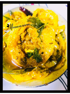 A picture of Tempting lemon pickle (homemade).