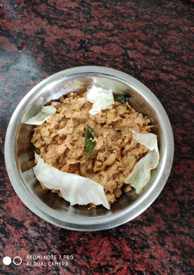 முட்டை கோஸ் மசாலா (Muttaikosh masala recipe in tamil) செய்முறை முக்கிய புகைப்படம்