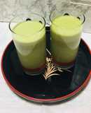 Smoothie de Matcha con Quinua y Leche de Coco, Yogur y Mix de Frutos Secos !
