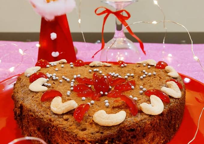 Order Christmas Plum Cake (800 gm) Online, Price Rs.949 | FlowerAura