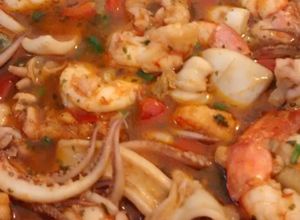 Una foto de Cazuela de mar