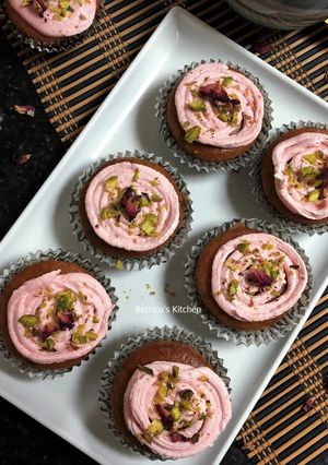 A picture of Eggless Gulkand Cupcakes.