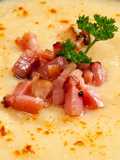 Supă cremă de cartofi cu bacon 🥓