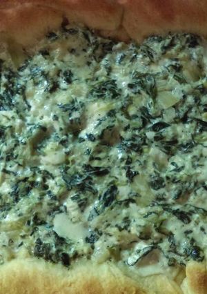 A picture of Spinach Artichoke dip.