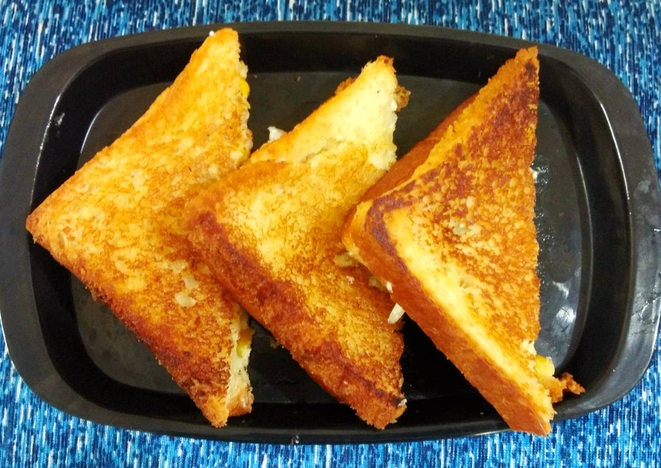 Vegetable malai paneer sandwich