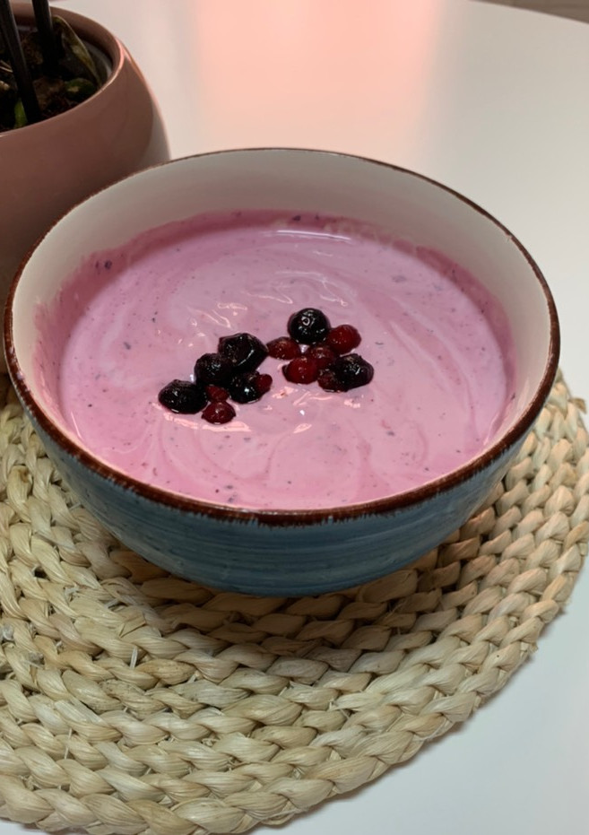 Una foto de Helado de frutos rojos