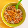 Insalata di cereali in mix con carote e curcuma