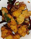 Ayam Goreng Bersama Bawang dan Cili Kering
